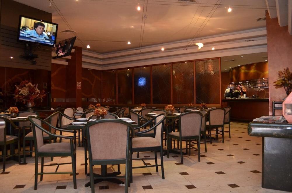 Hotel Maria Angola Lima Exterior foto